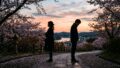 02 couple apart